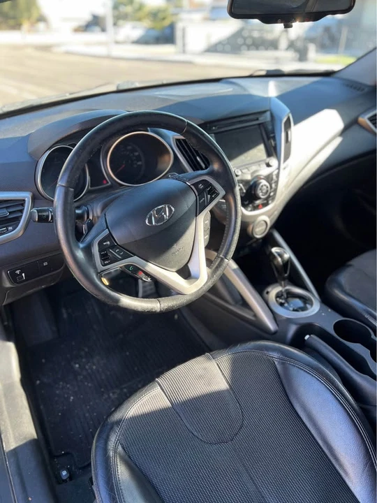 2012 Hyundai Veloster - Image 8 of 14