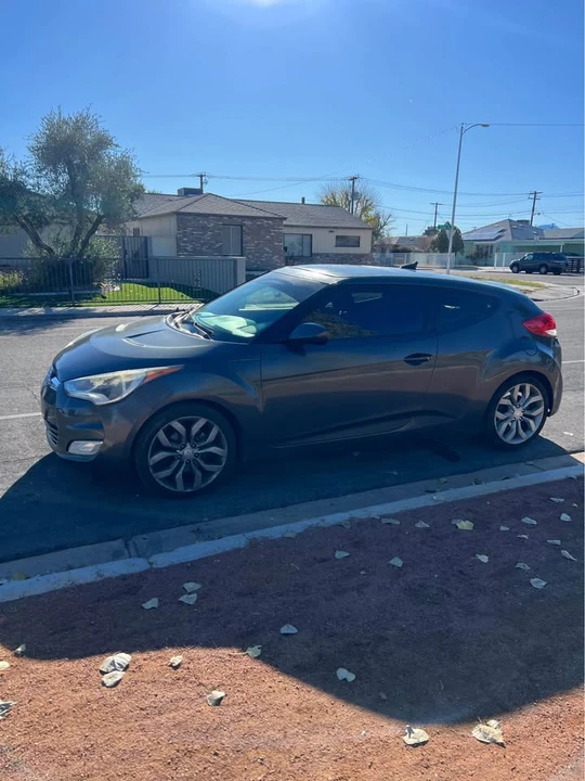 2012 Hyundai Veloster - Image 4 of 14