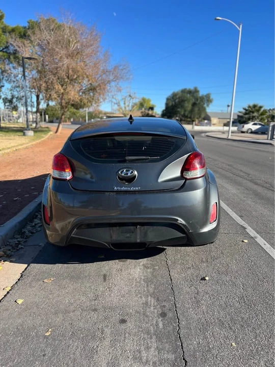 2012 Hyundai Veloster - Image 3 of 14