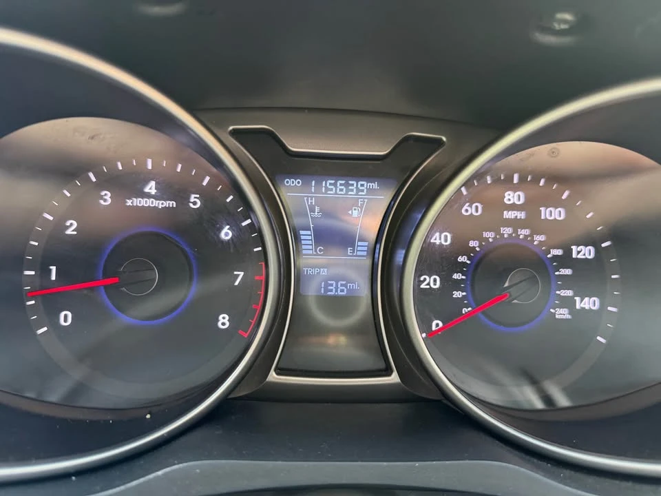 2012 Hyundai Veloster - Image 7 of 7