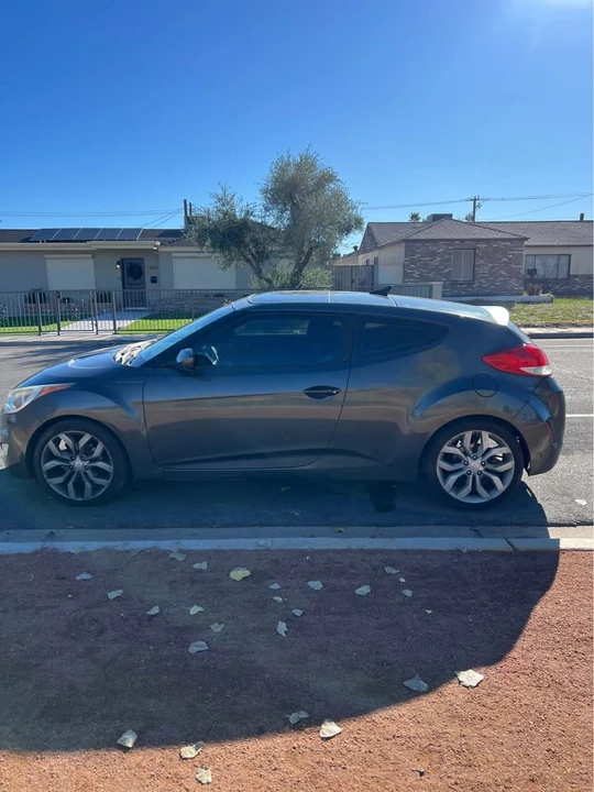2012 Hyundai Veloster - Image 5 of 14