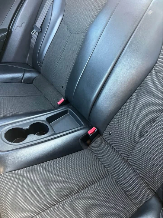 2012 Hyundai Veloster - Image 14 of 14