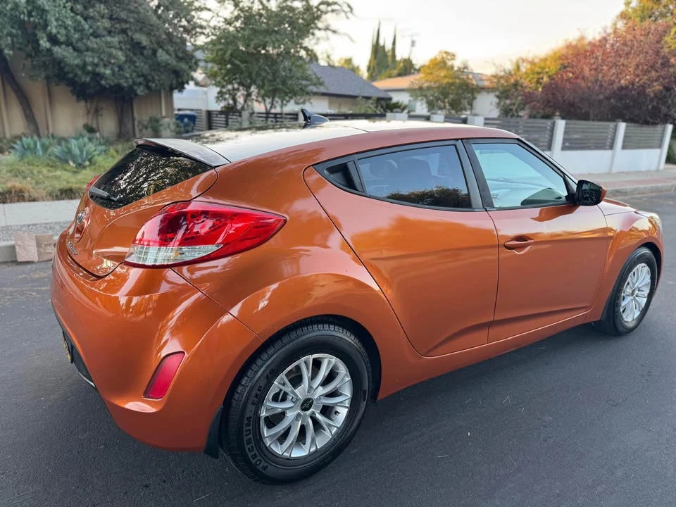 2012 Hyundai Veloster - Image 5 of 20