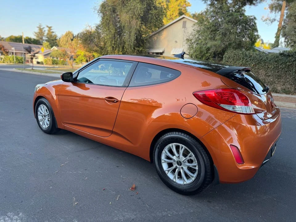 2012 Hyundai Veloster - Image 6 of 20