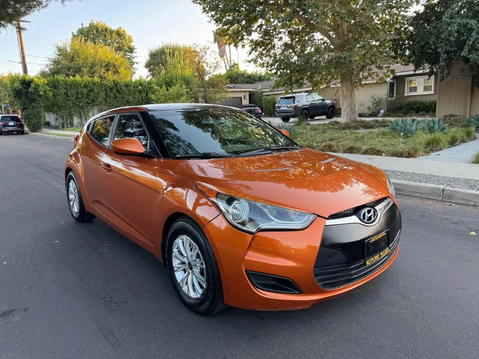 2012 Hyundai Veloster - Image 4 of 20