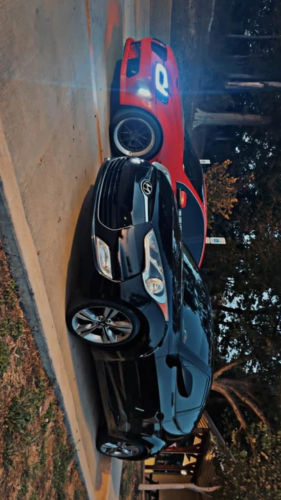 2012 Hyundai Veloster - Image 3 of 15