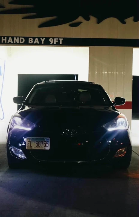 2012 Hyundai Veloster - Image 7 of 15