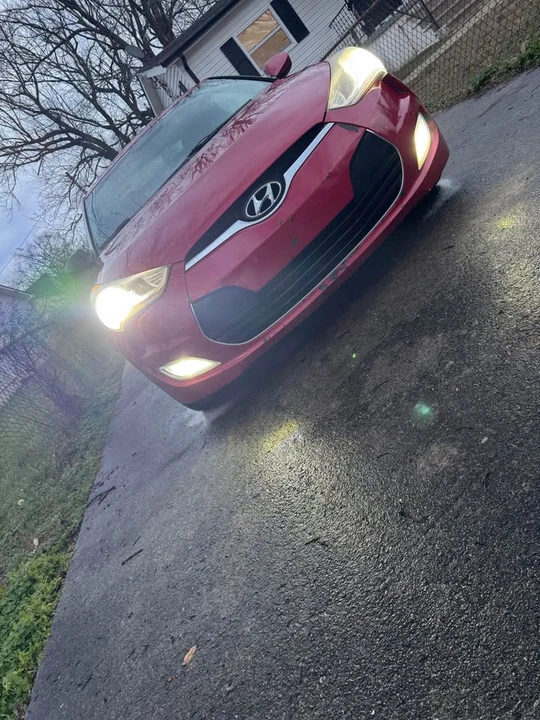 2012 Hyundai Veloster - Image 3 of 11
