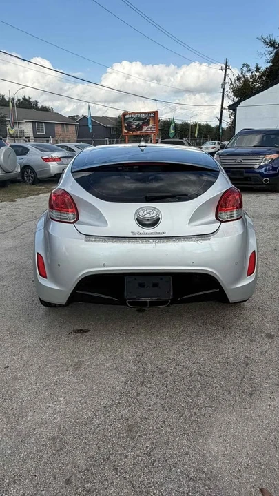 2012 Hyundai Veloster - Image 4 of 9