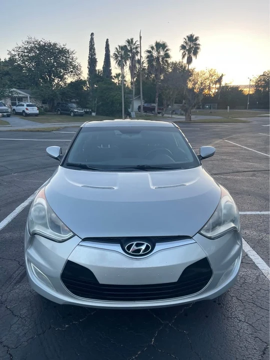 2012 Hyundai Veloster - Image 18 of 20