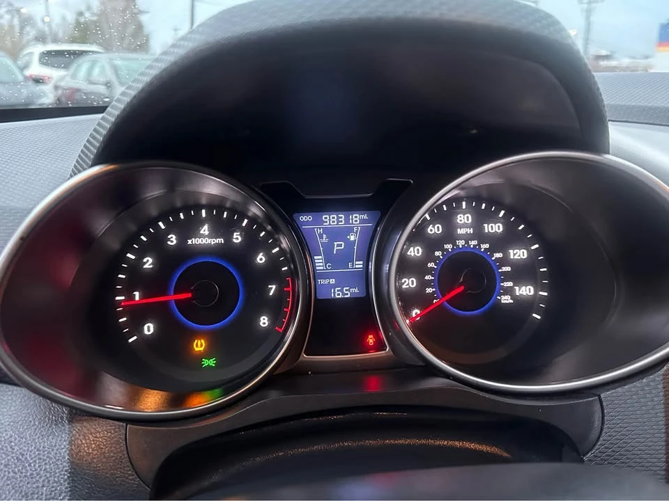2012 Hyundai Veloster - Image 13 of 18