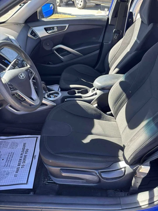 2012 Hyundai Veloster - Image 12 of 14
