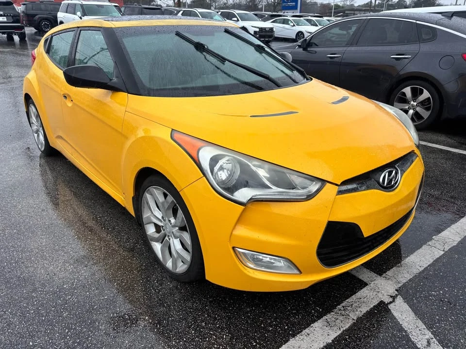 2012 Hyundai Veloster - Image 2 of 7