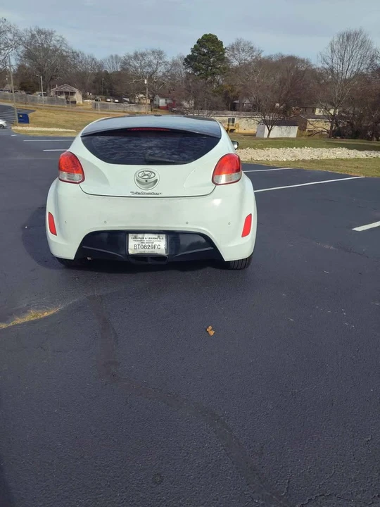 2012 Hyundai Veloster - Image 4 of 8