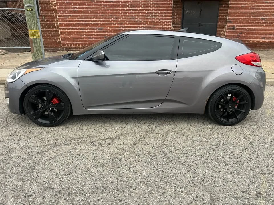 2012 Hyundai Veloster - Image 4 of 9