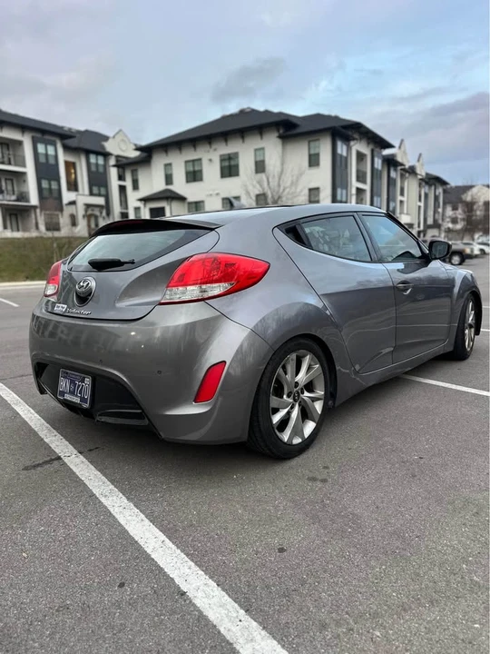 2012 Hyundai Veloster - Image 5 of 11