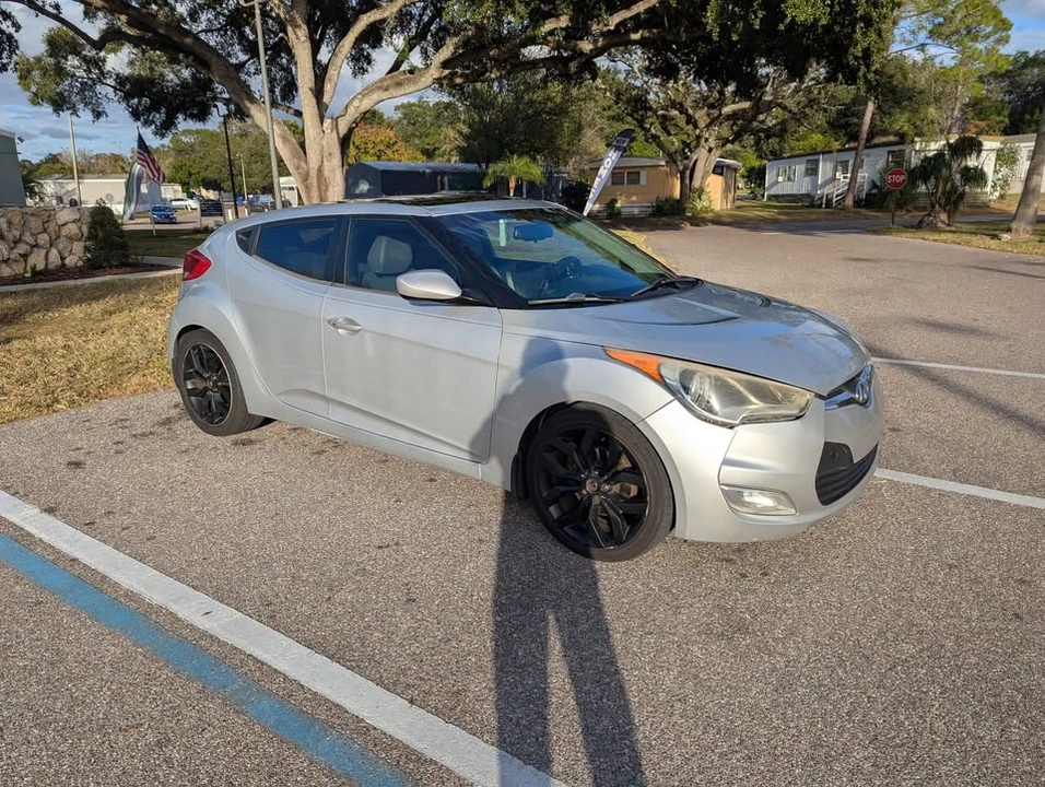 2012 Hyundai Veloster - Image 3 of 8