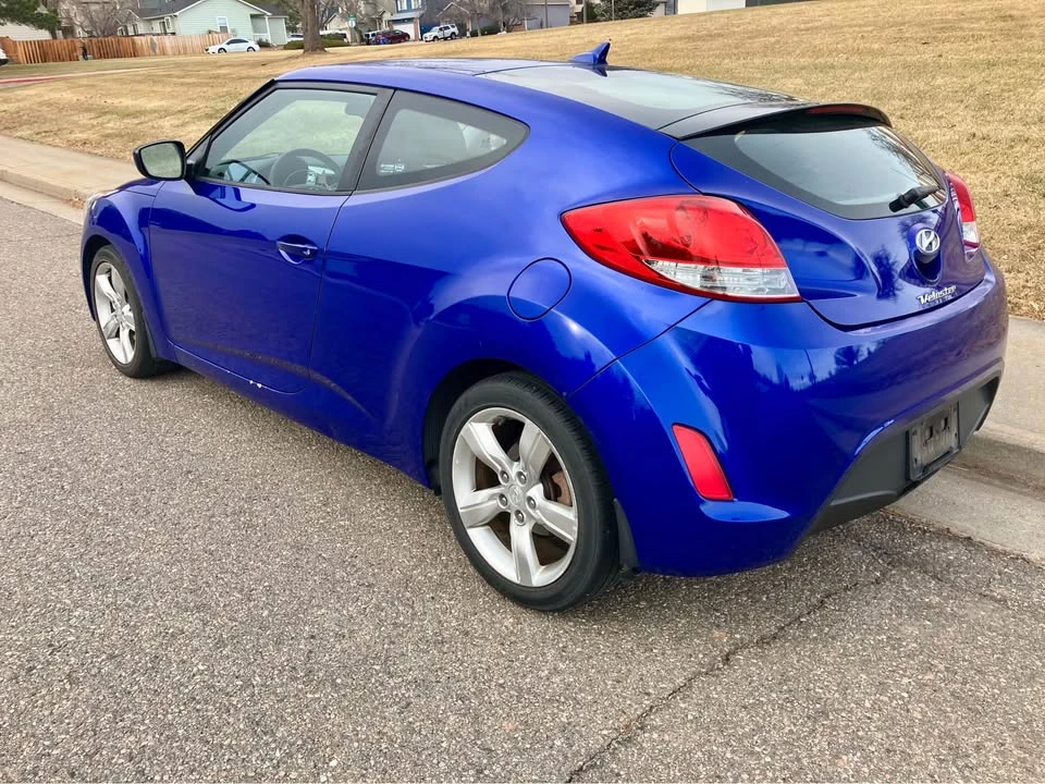 2012 Hyundai Veloster - Image 6 of 12