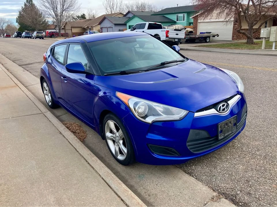 2012 Hyundai Veloster - Image 4 of 12
