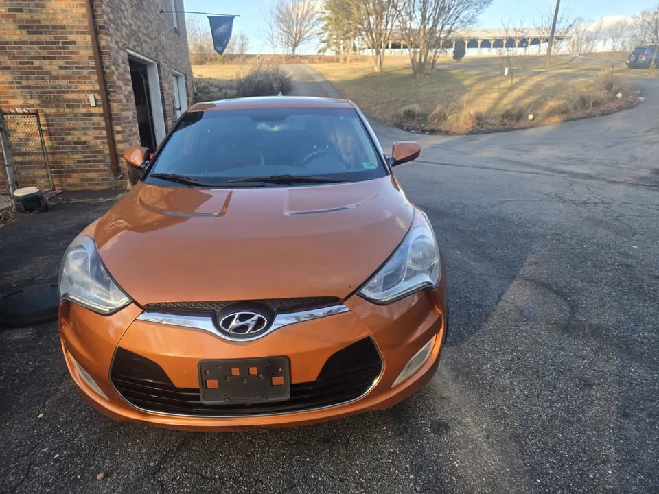 2012 Hyundai Veloster - Image 5 of 8