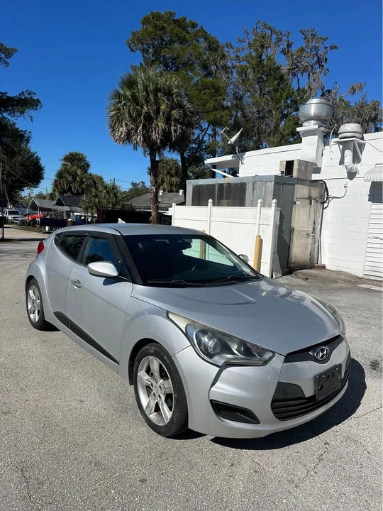2012 Hyundai Veloster - Image 3 of 9