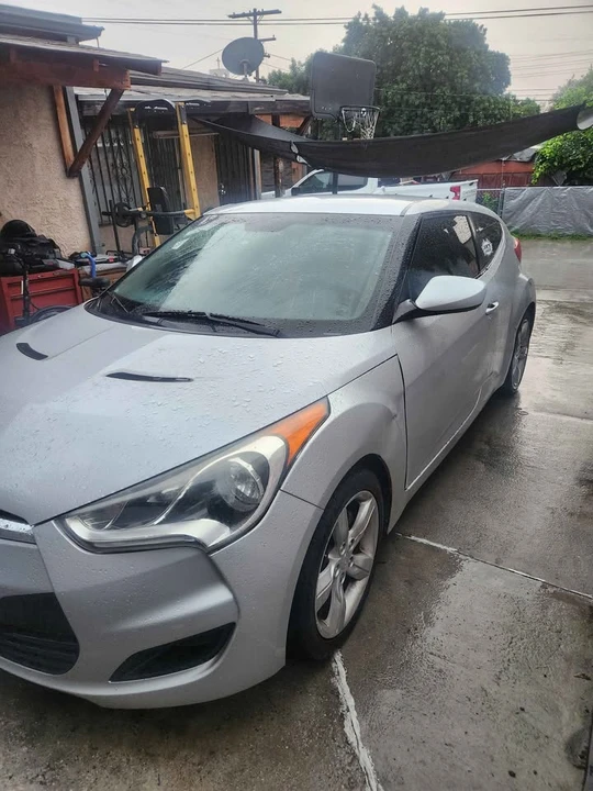 2012 Hyundai Veloster - Image 9 of 11