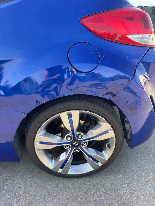 2012 Hyundai Veloster - Image 7 of 13