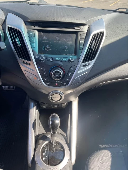2012 Hyundai Veloster - Image 14 of 14