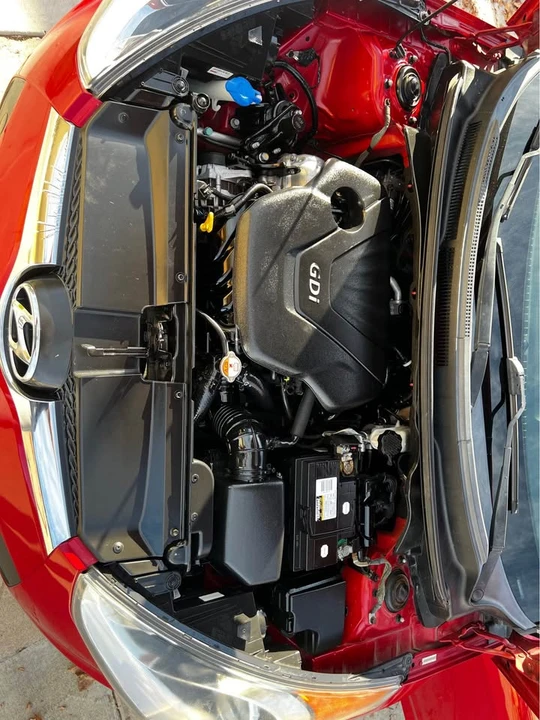 2012 Hyundai Veloster - Image 7 of 8