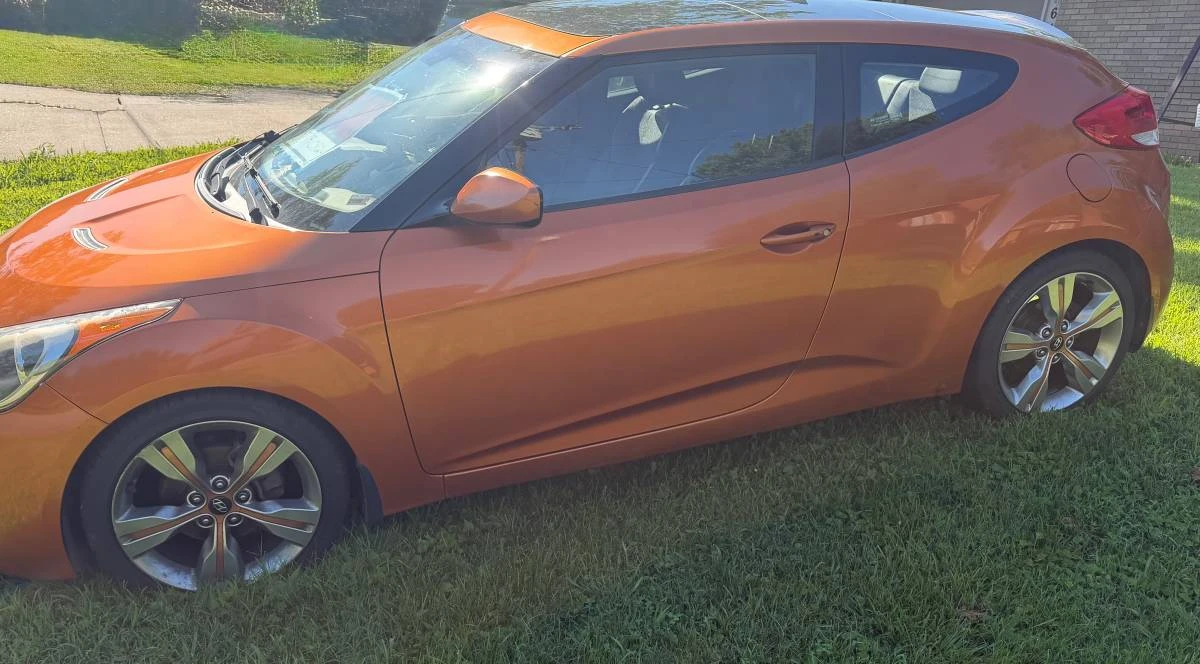 2012 Hyundai Veloster - Image 3 of 7