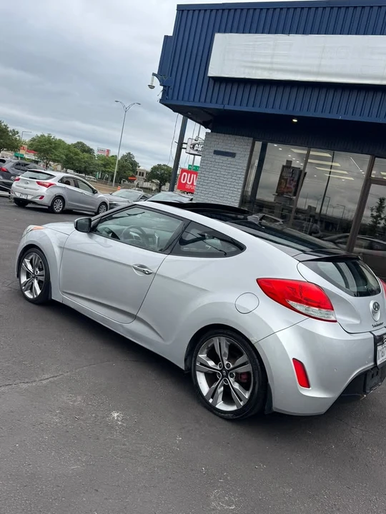 2012 Hyundai Veloster - Image 4 of 16