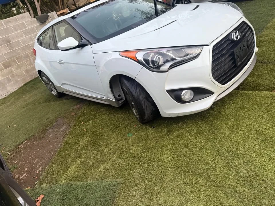 2012 Hyundai Veloster - Image 7 of 12