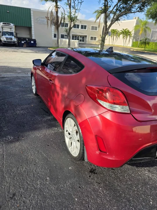 2012 Hyundai Veloster - Image 9 of 20