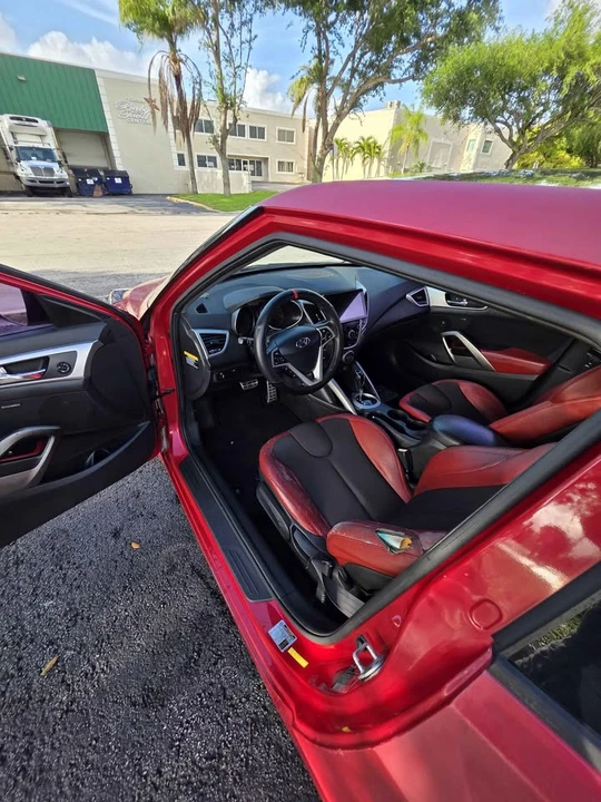 2012 Hyundai Veloster - Image 15 of 20
