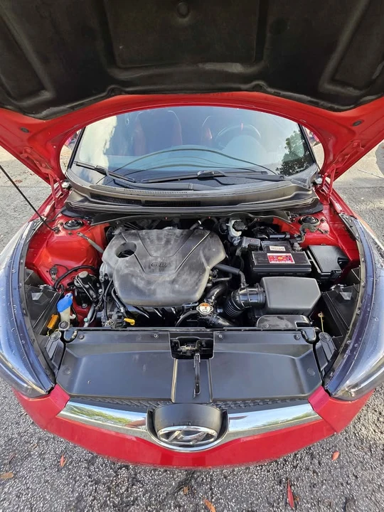 2012 Hyundai Veloster - Image 19 of 20