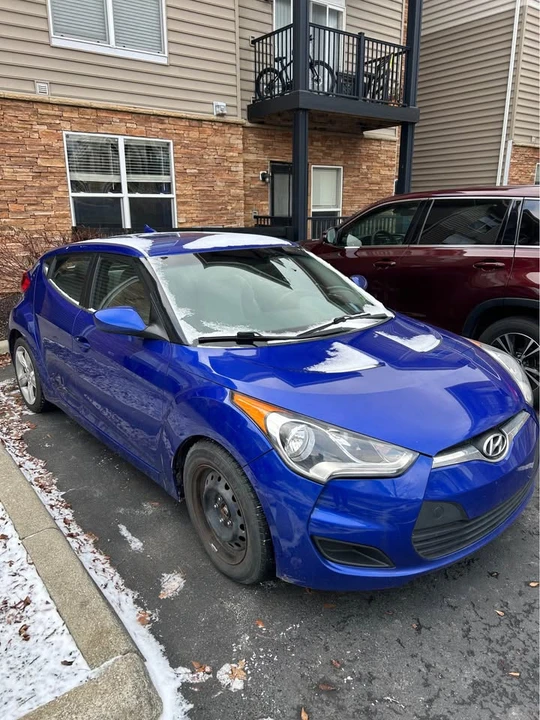 2012 Hyundai Veloster - Image 2 of 6