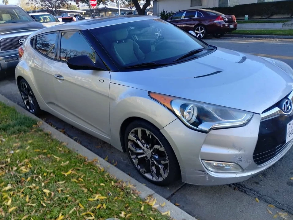 2012 Hyundai Veloster - Image 8 of 8