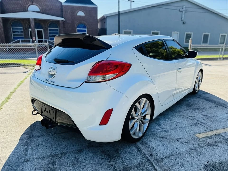 2012 Hyundai Veloster - Image 3 of 18