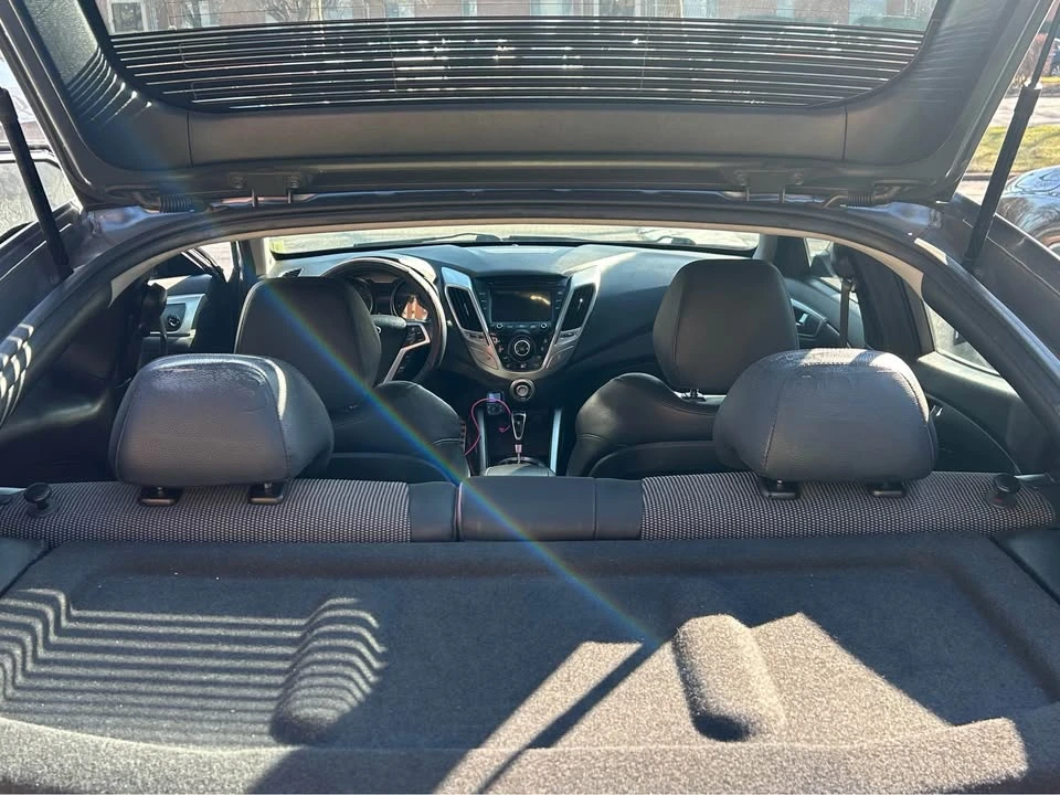 2012 Hyundai Veloster - Image 8 of 9