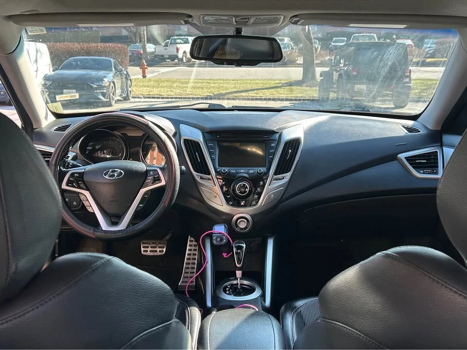 2012 Hyundai Veloster - Image 5 of 9