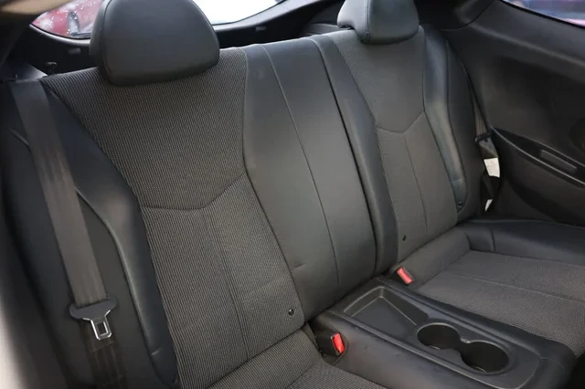 2012 Hyundai Veloster - Image 13 of 18