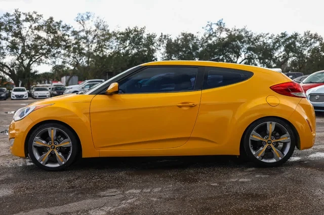 2012 Hyundai Veloster - Image 3 of 18