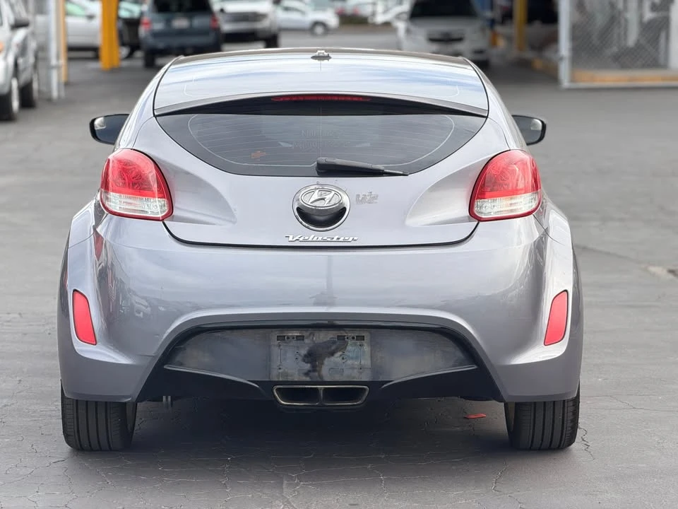 2012 Hyundai Veloster - Image 4 of 11