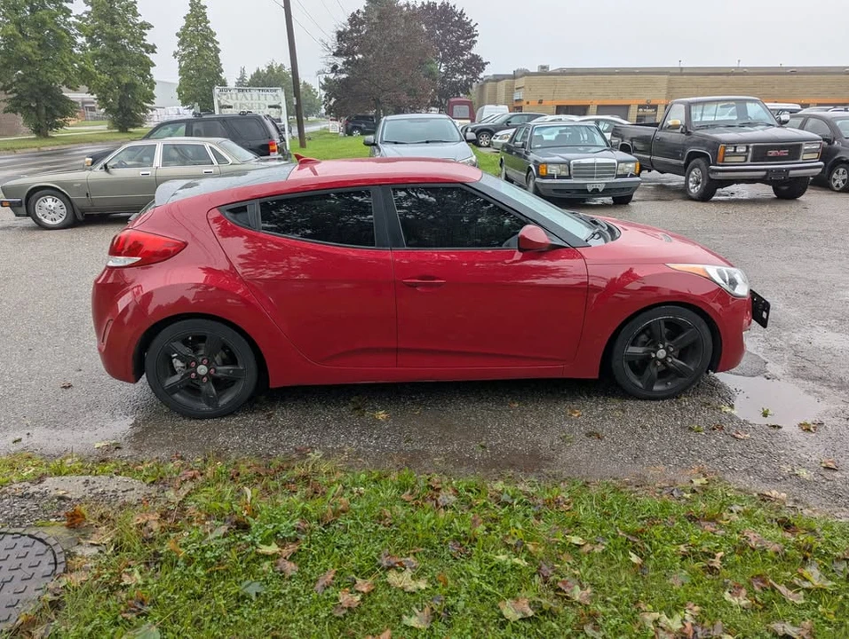 2012 Hyundai Veloster - Image 3 of 8