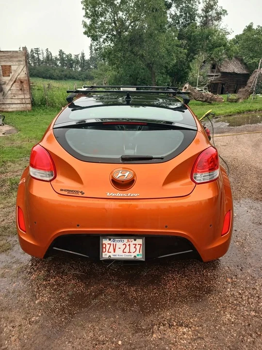 2012 Hyundai Veloster - Image 3 of 11