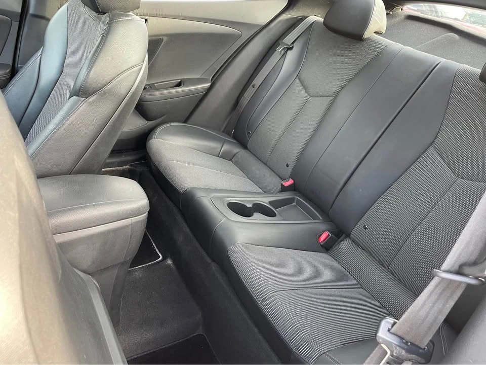 2012 Hyundai Veloster - Image 11 of 20