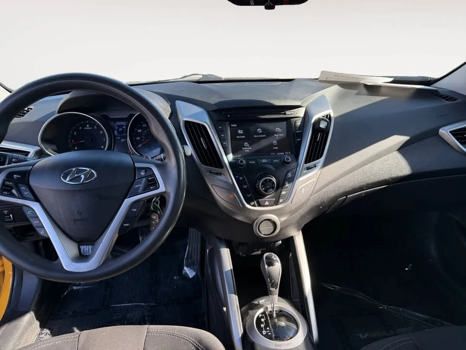 2012 Hyundai Veloster - Image 6 of 11