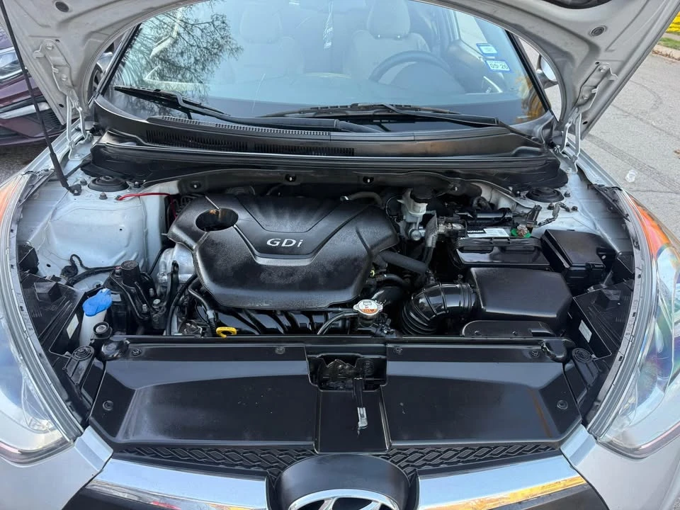 2012 Hyundai Veloster - Image 10 of 10