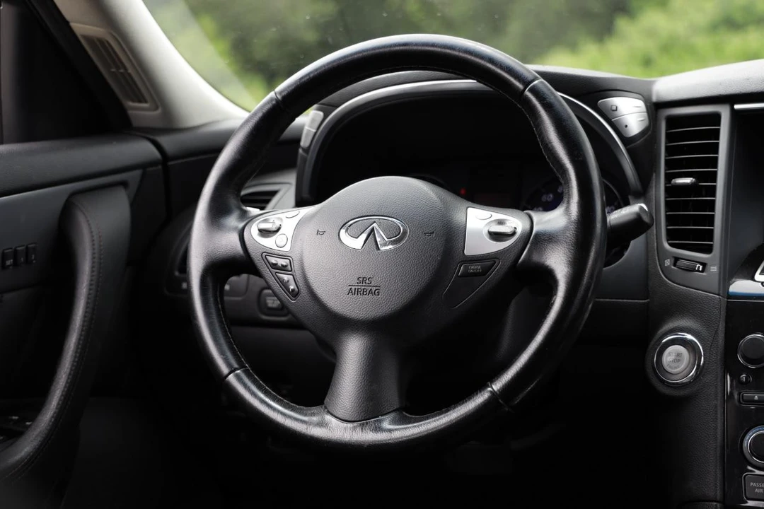 2012 Infiniti FX/QX 2nd Gen - Image 28 of 31