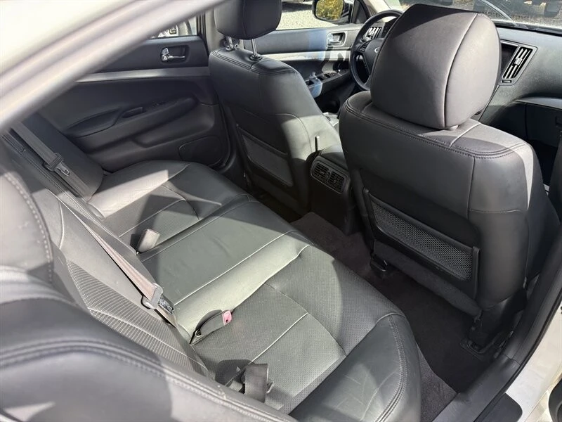 2012 Infiniti G25 4th Gen - Image 15 of 16